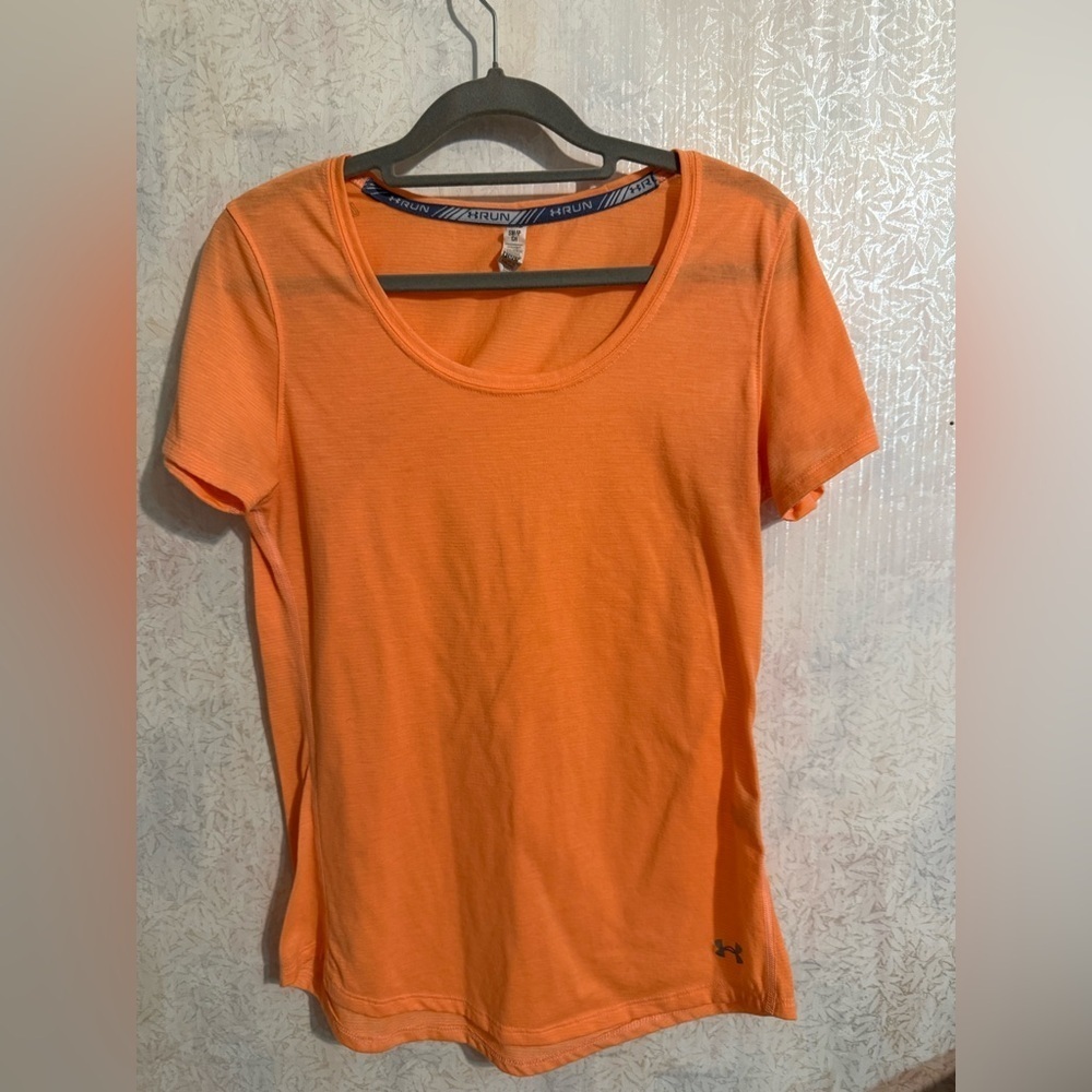 Under Armour Run Women's Vibrant Orange Tee, Sz Small